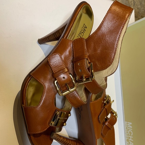 Michael Kors Brown Shoes Heel Buckle Open Toe - Picture 6 of 16
